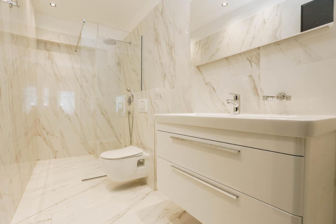 Beachfront Luxury Apartment Budva Kültér fotó