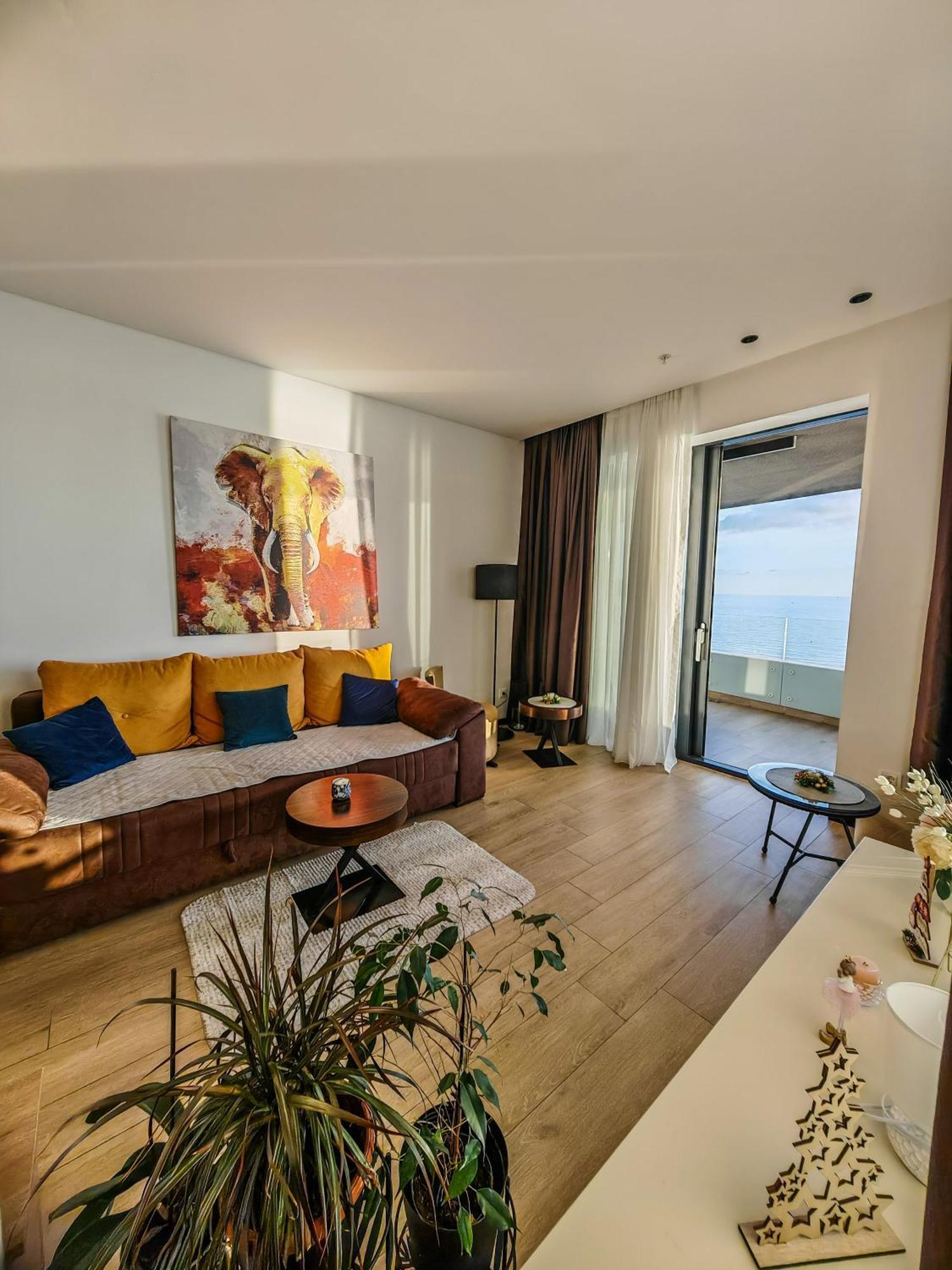 Beachfront Luxury Apartment Budva Kültér fotó