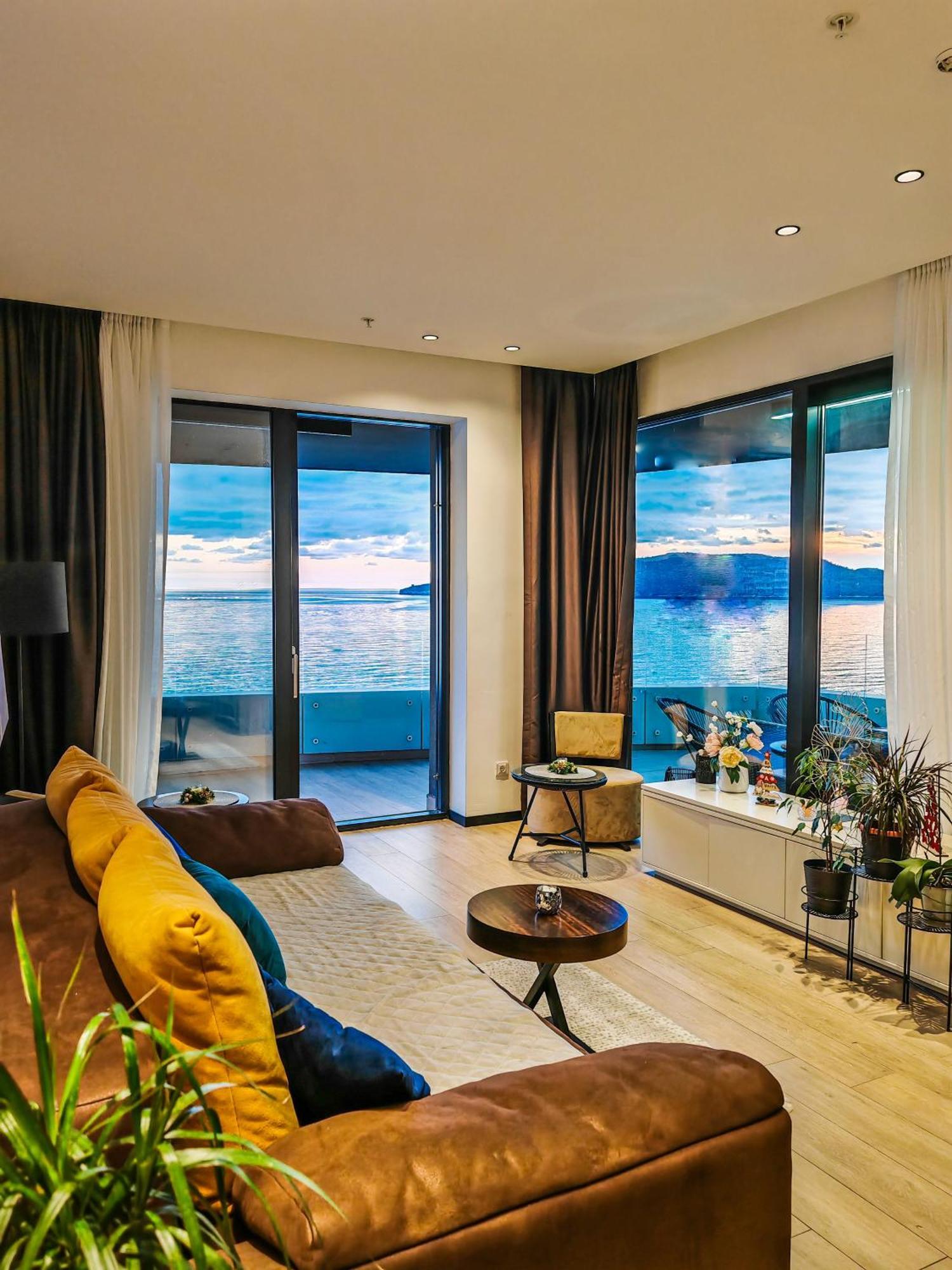 Beachfront Luxury Apartment Budva Kültér fotó